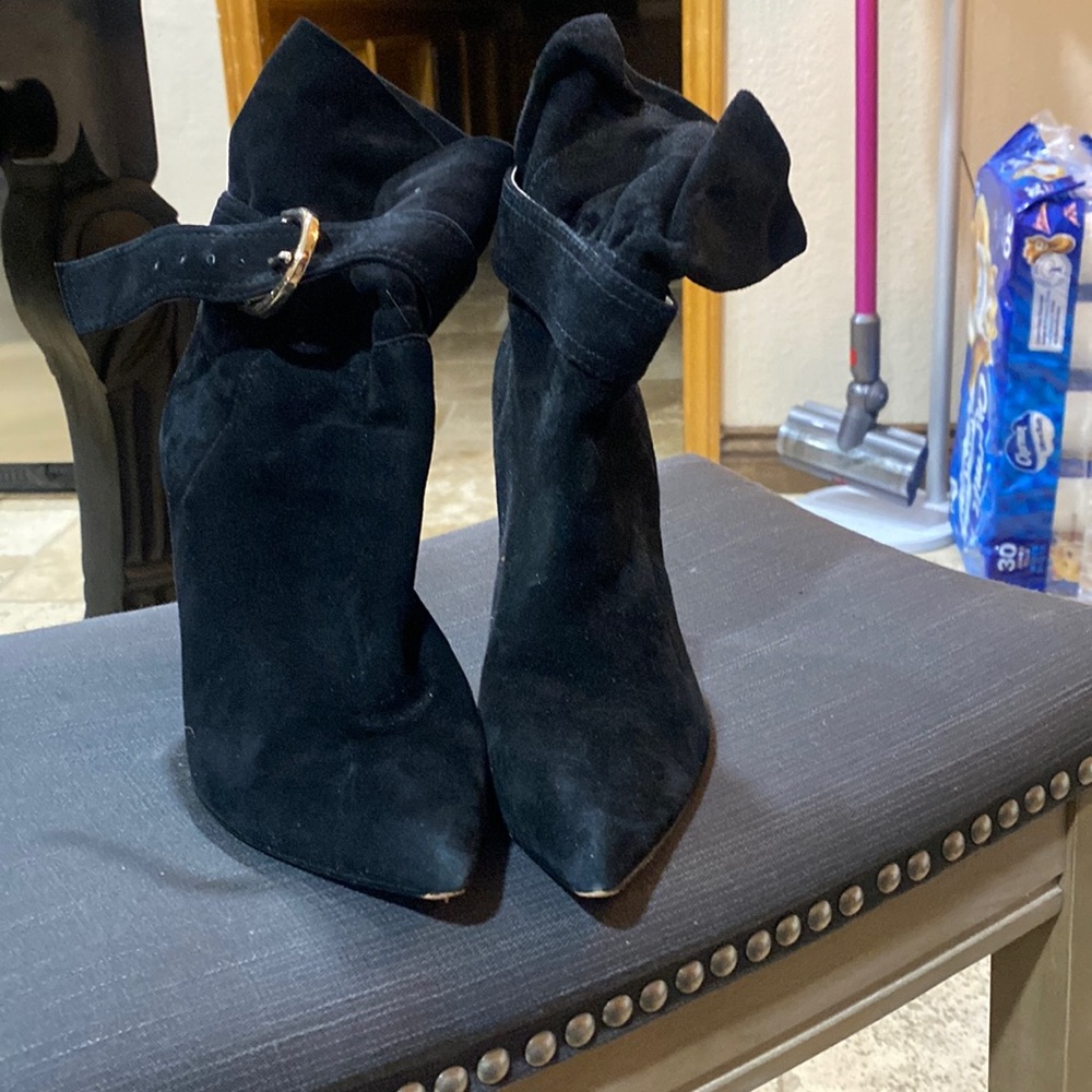 Joie black boots